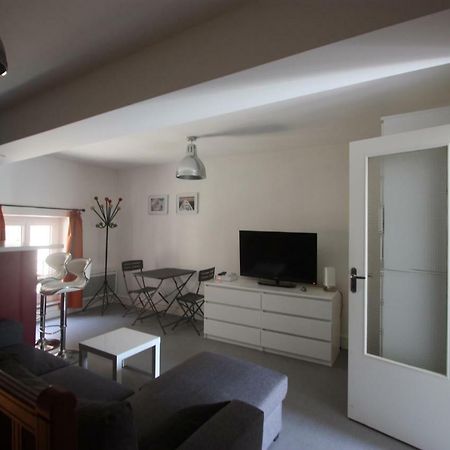 Le Petit St Lazare Apartment Отон Екстериор снимка