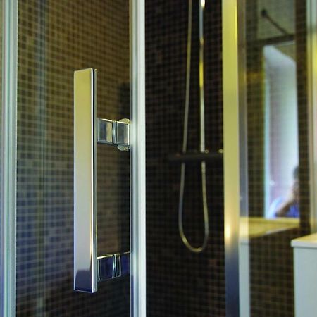 Le Petit St Lazare Apartment Отон Екстериор снимка